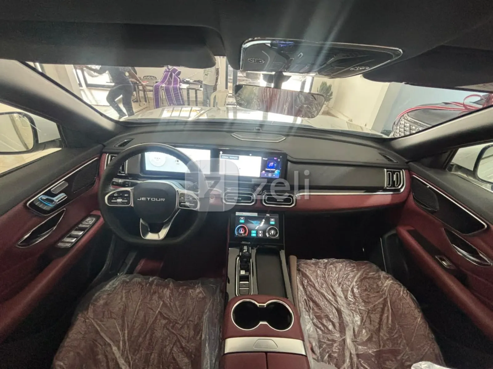 Jetour X70 Plus 2024 — photo 11