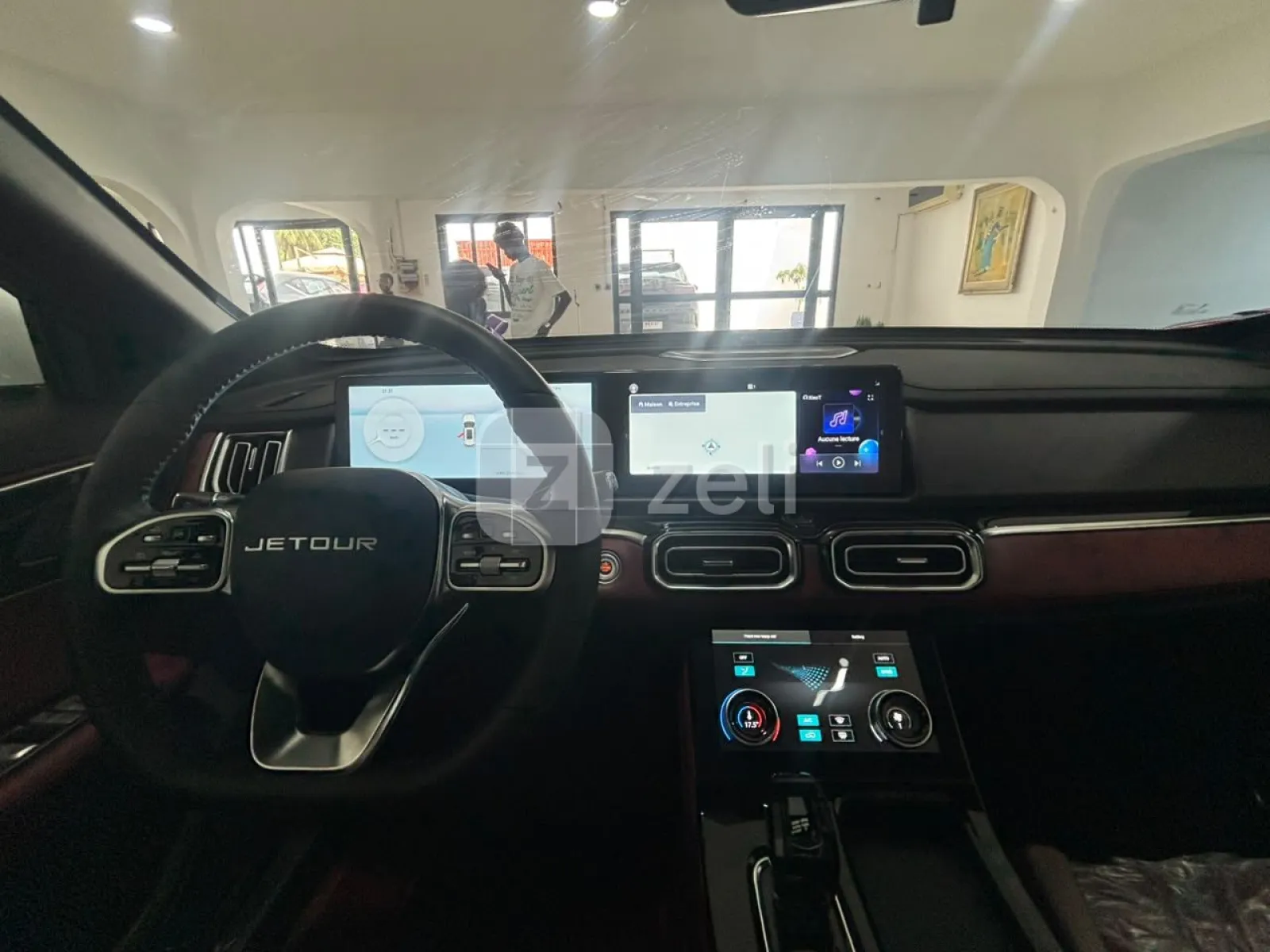 Jetour X70 Plus 2024 — photo 12