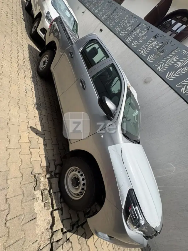 Toyota Hilux 2026 — photo 2