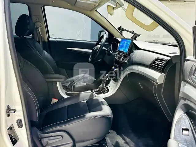 Dongfeng Rich 7 2025 — photo 2