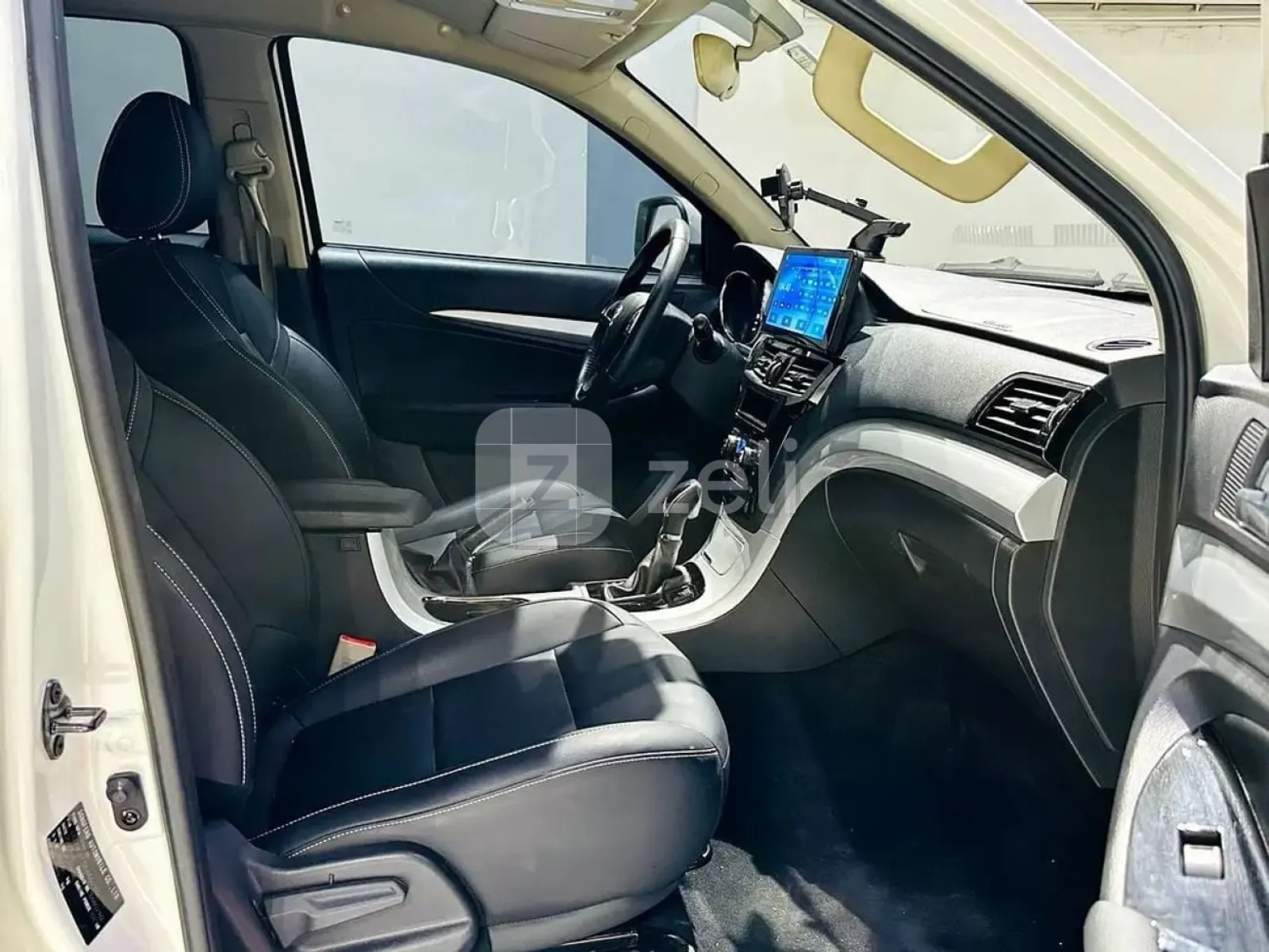 Dongfeng Rich 7 2025 — photo 2