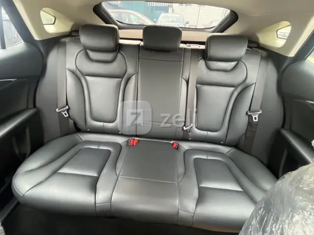 Bestune B70 2025 — photo 11