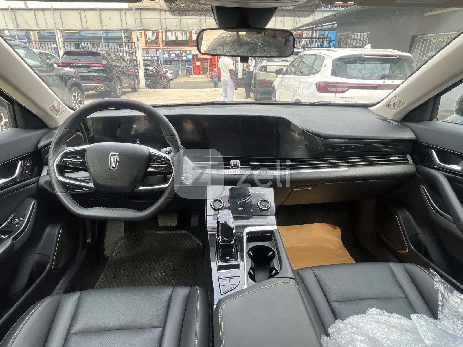 Bestune B70 2025 — photo 13
