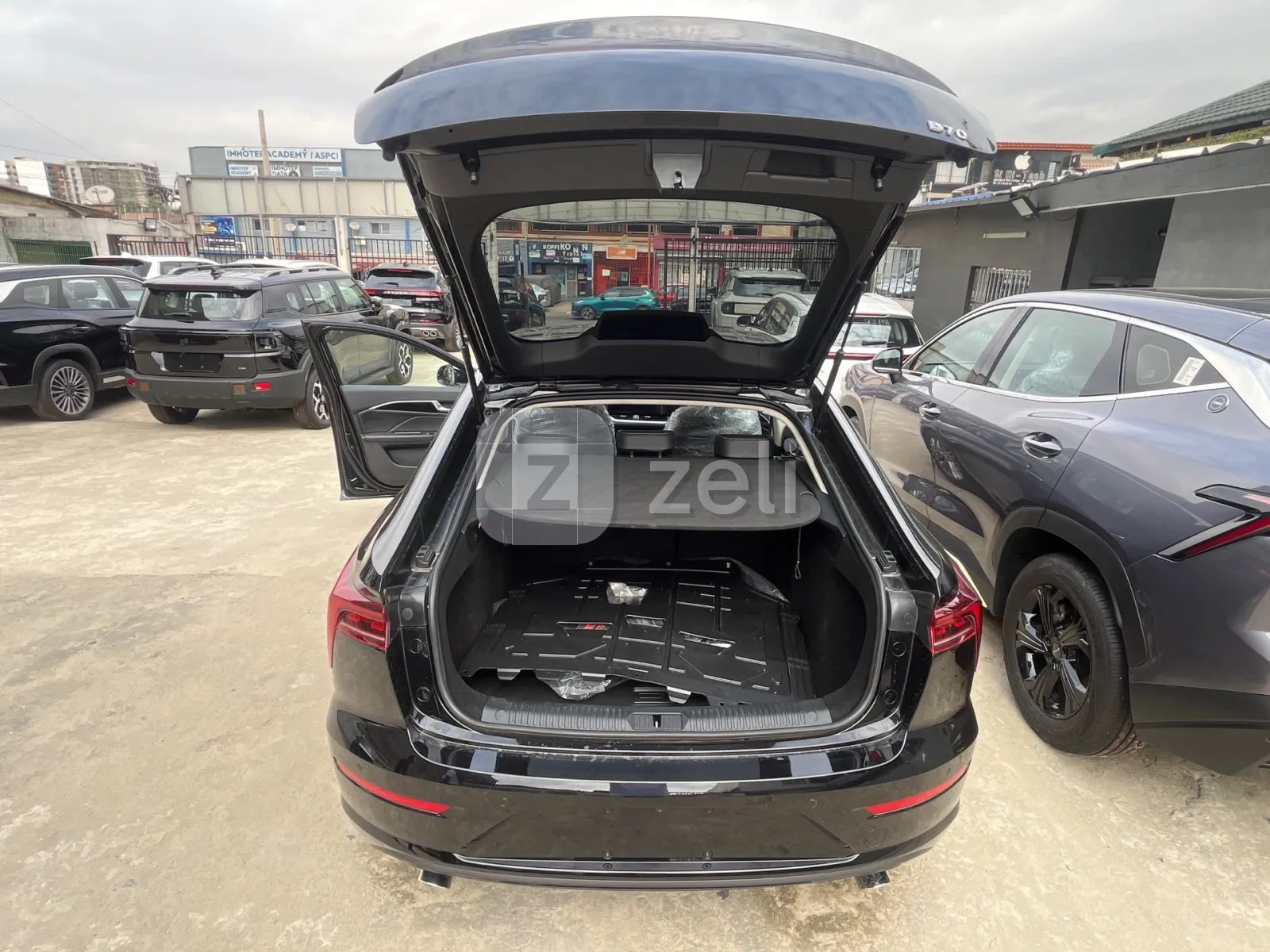Bestune B70 2025 — photo 15