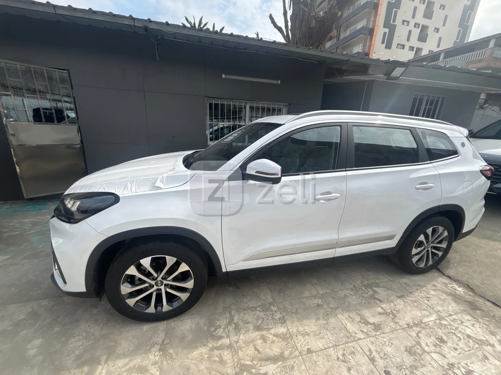 Chery Tiggo 8 2025 — photo 3