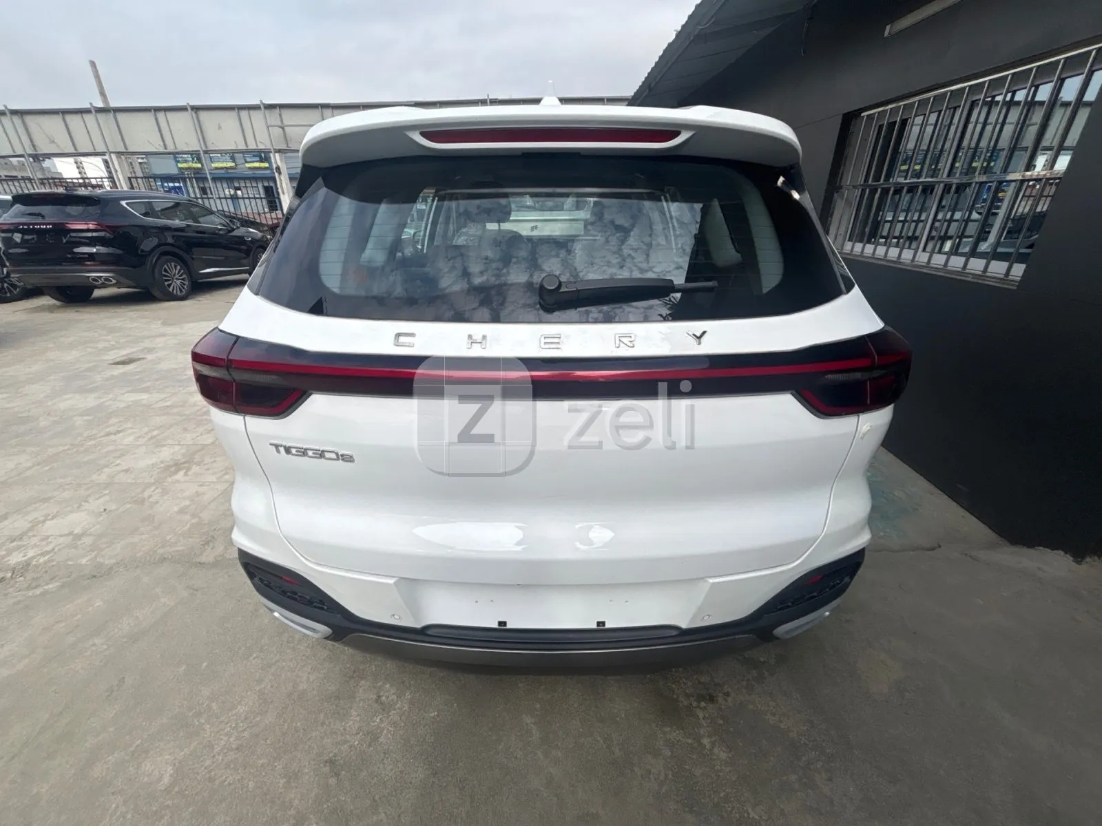 Chery Tiggo 8 2025 — photo 8