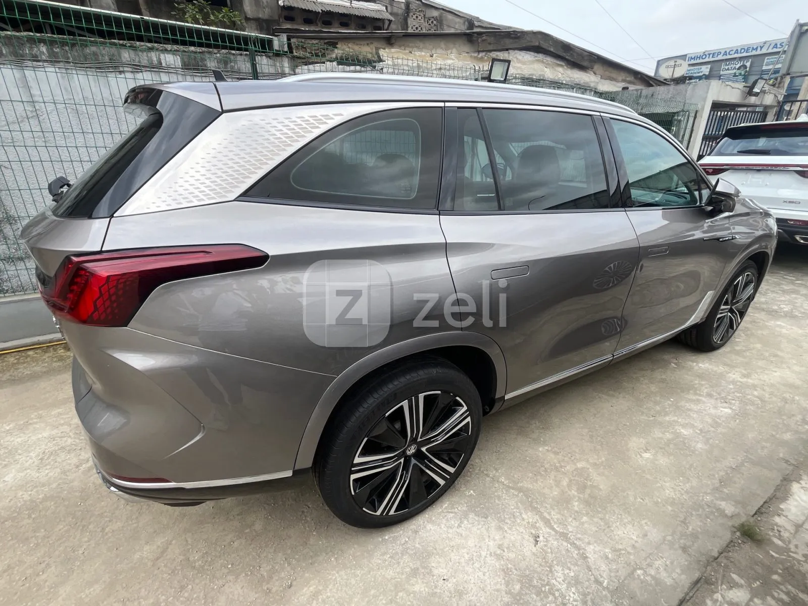 Mg RX9 2025 — photo 6