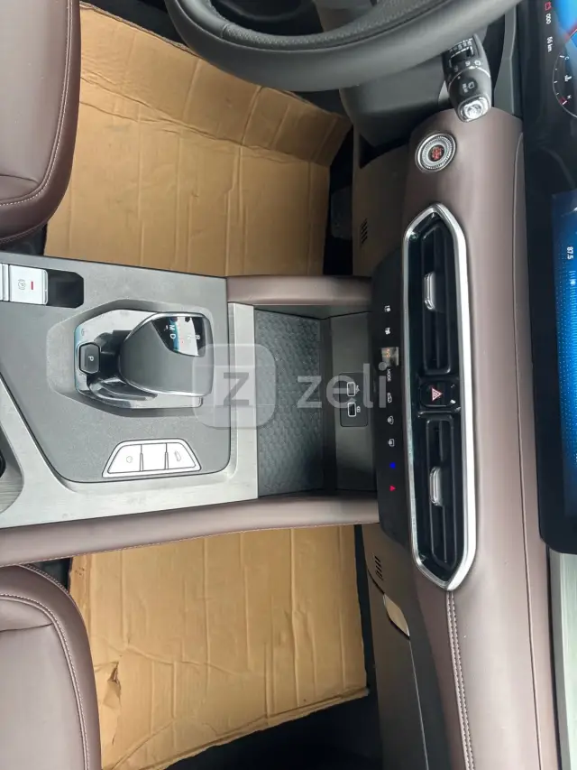 Jetour X90 2025 — photo 14