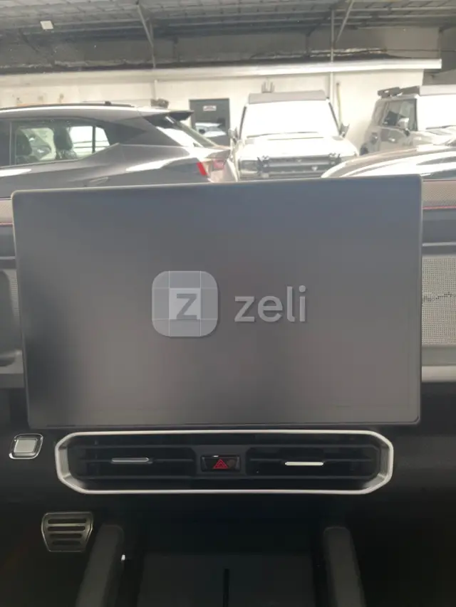 Jetour Traveller 2025 — photo 15