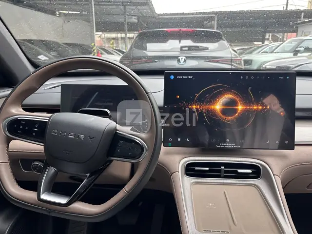 Chery Tiggo 8 2025 — photo 12