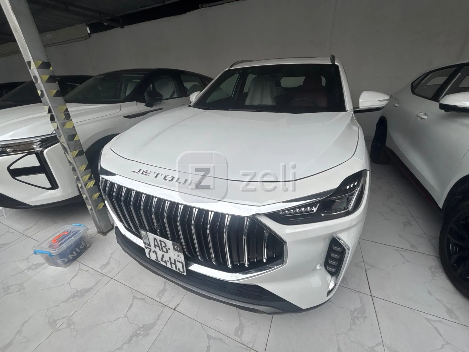 Jetour X70 Plus 2022 — photo 1