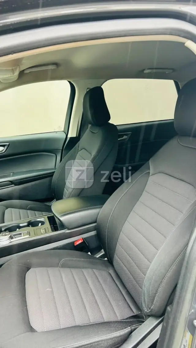 Ford Edge 2022 — photo 4