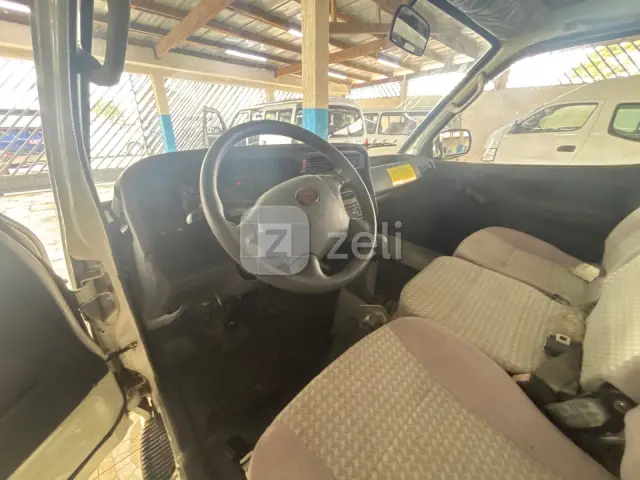 Toyota Axio 2025 — photo 10