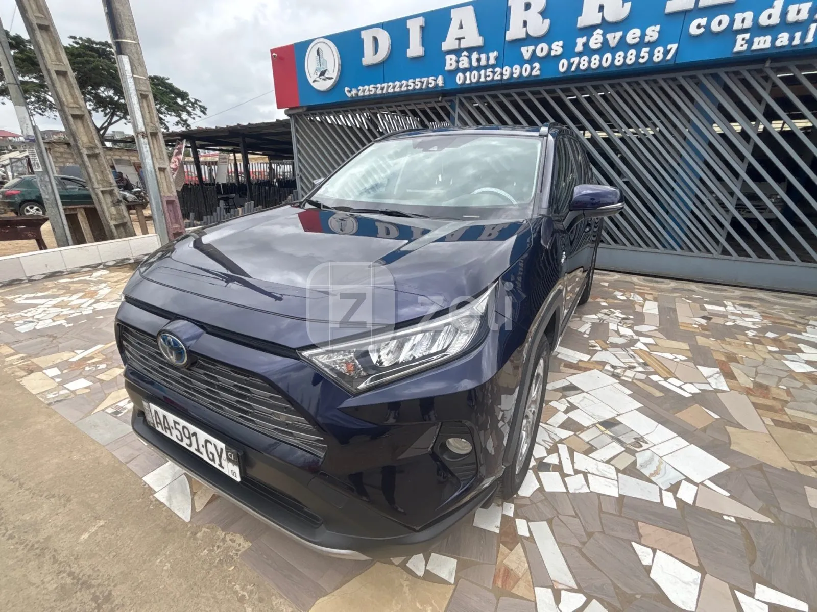 Toyota RAV4 2020 — photo 1