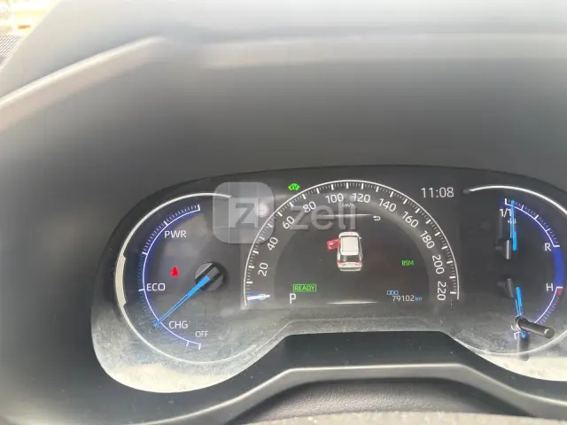 Toyota RAV4 2020 — photo 13
