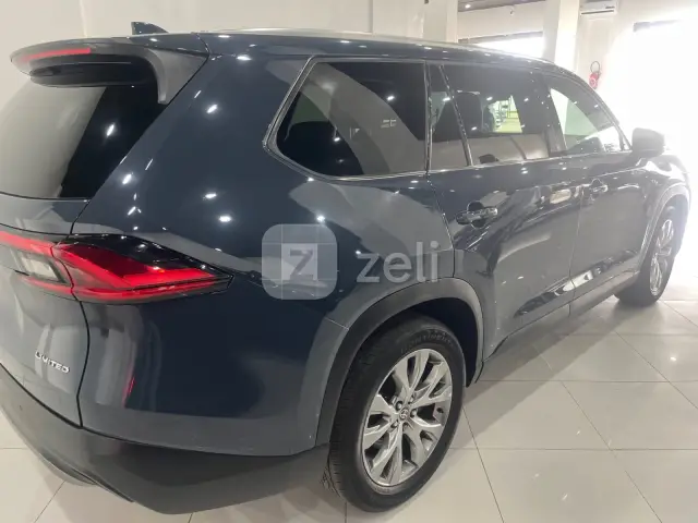 Toyota Highlander 2026 — photo 6