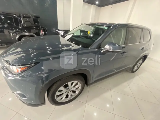 Toyota Highlander 2026 — photo 8