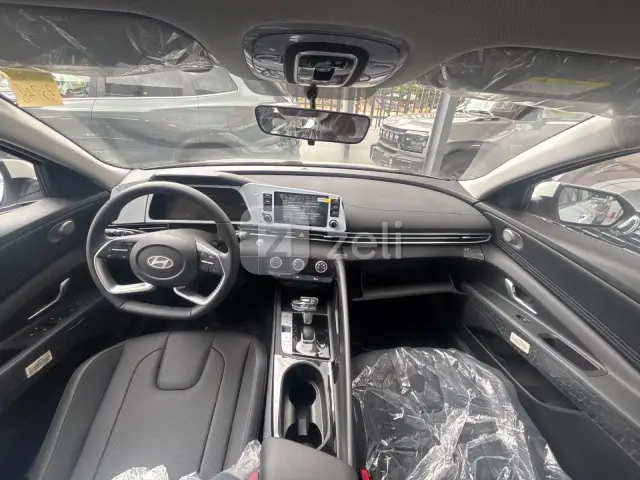 Hyundai Elantra 2026 — photo 10