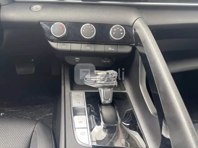 Hyundai Elantra 2026 — photo 12