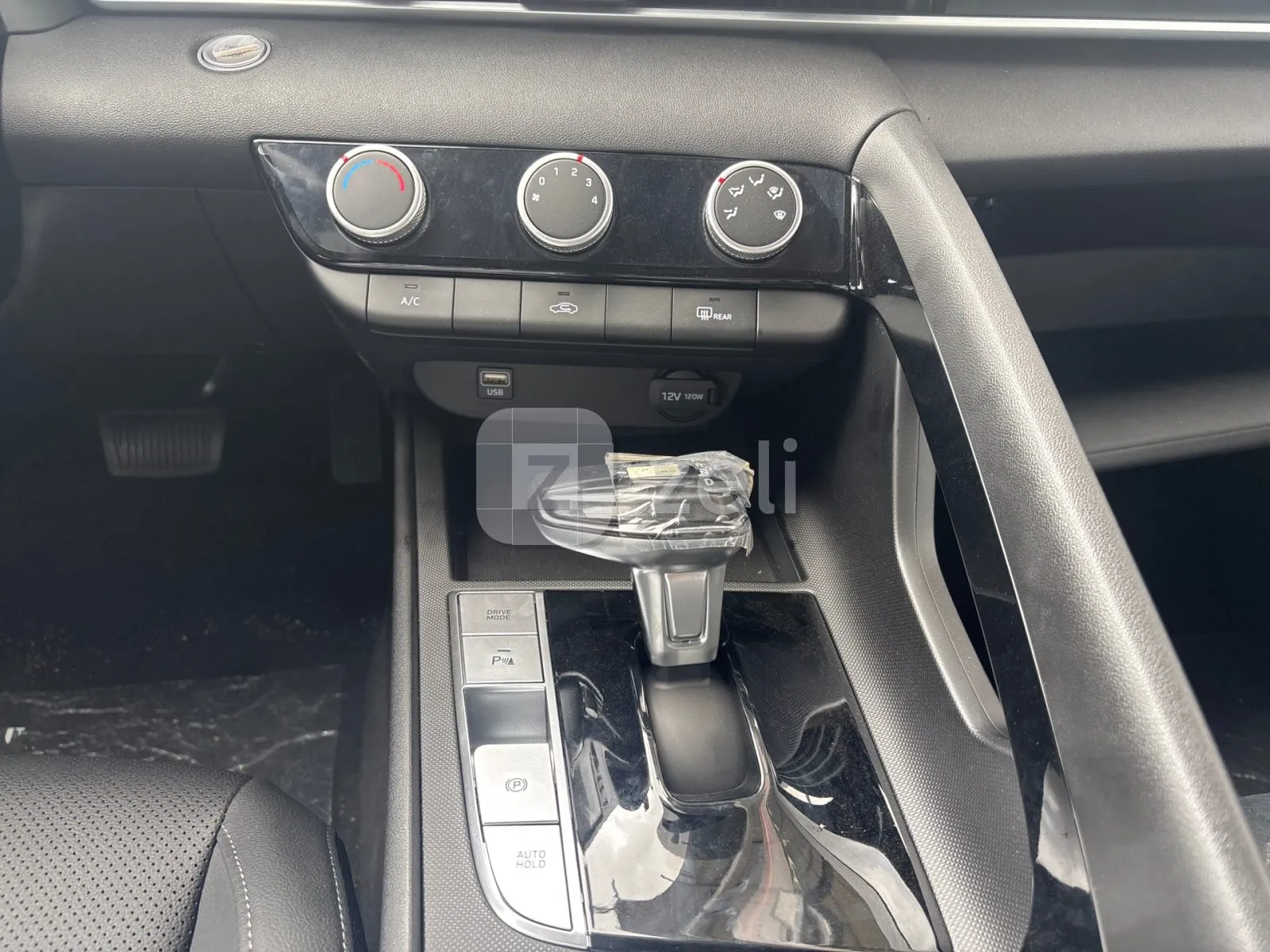 Hyundai Elantra 2026 — photo 12