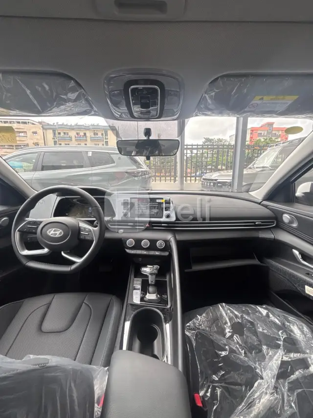 Hyundai Elantra 2026 — photo 16