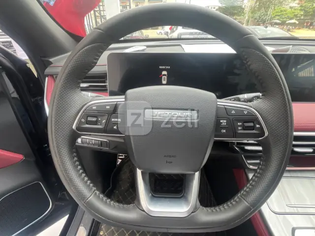 Jetour X70 Plus 2025 — photo 13
