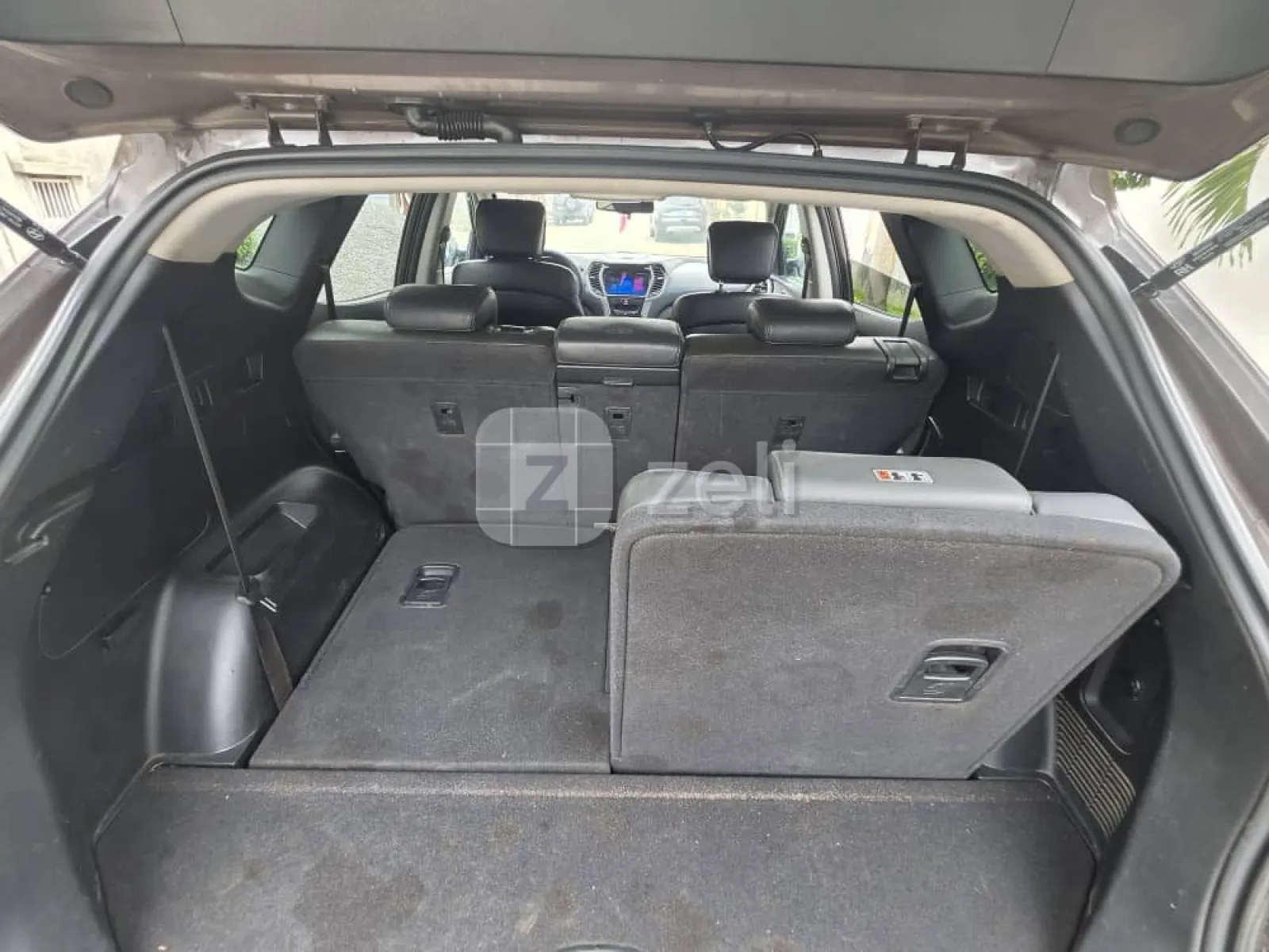 Hyundai Santa Fe 2016 — photo 11