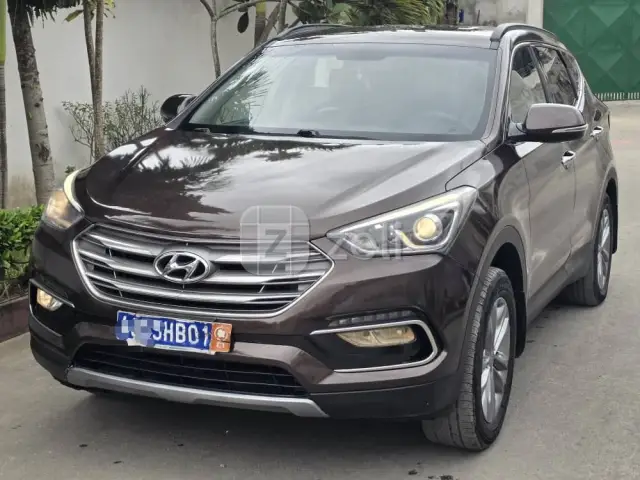 Hyundai Santa Fe 2016 — photo 2