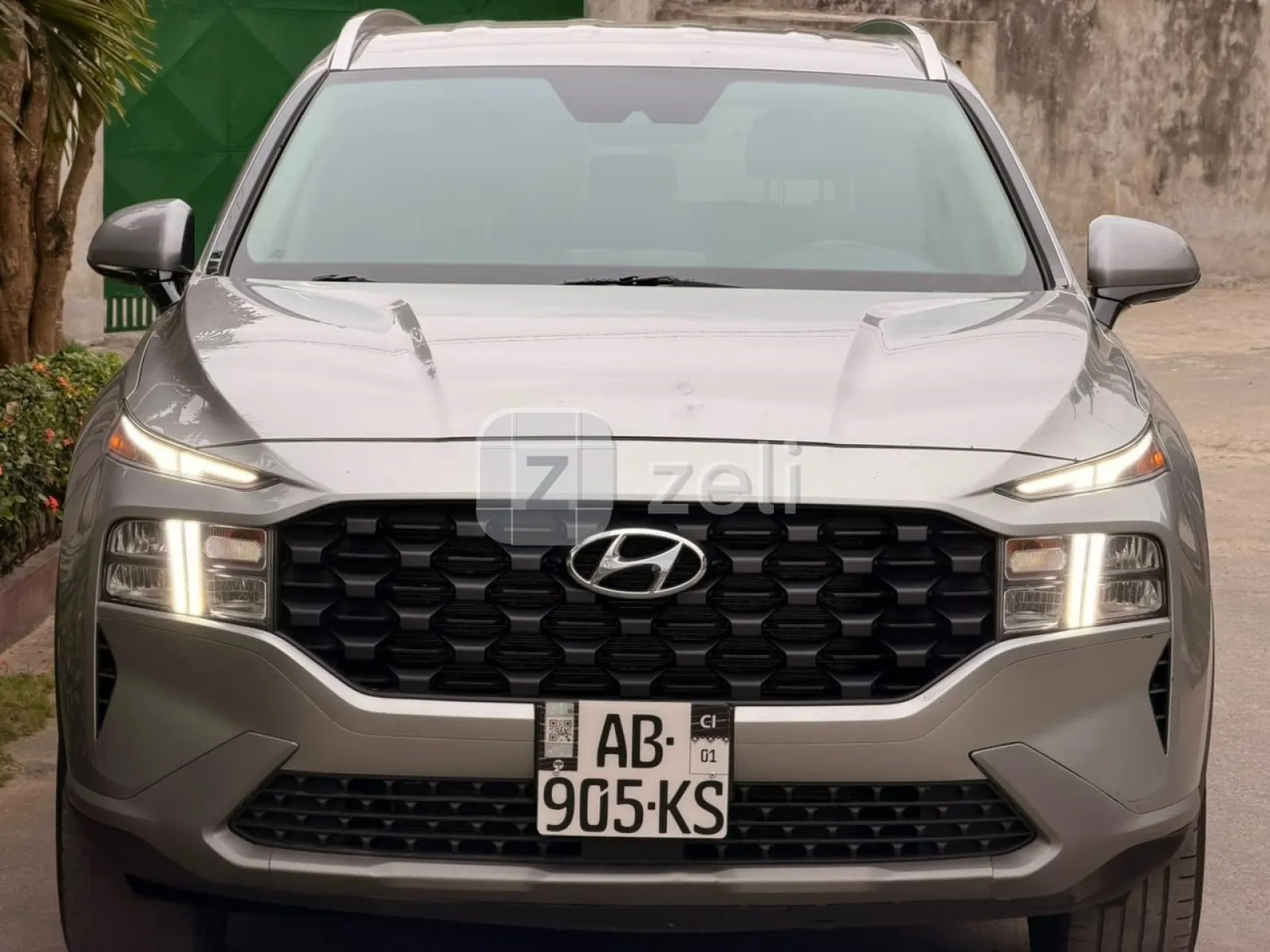 Hyundai Santa Fe 2021 — photo 1