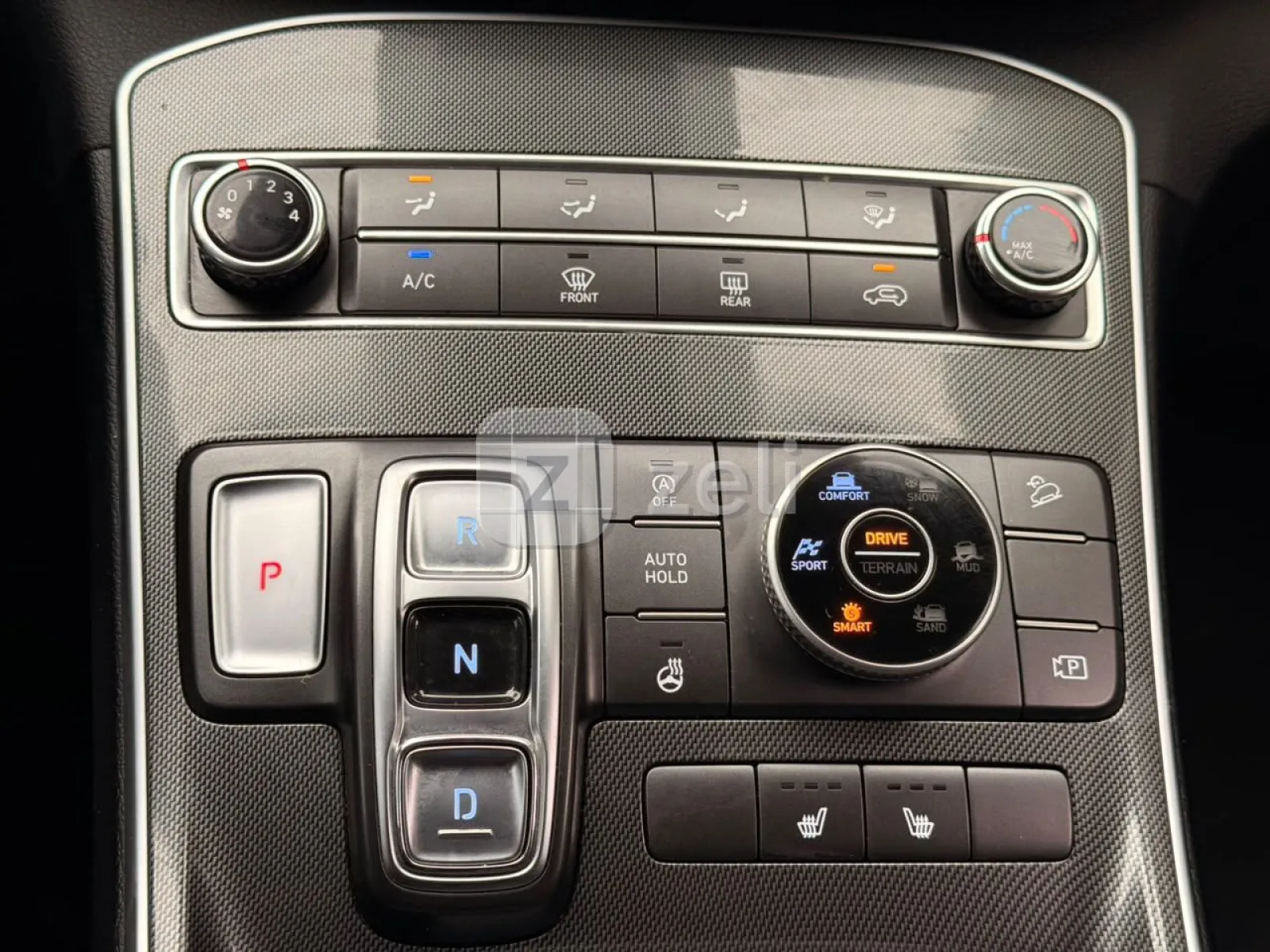 Hyundai Santa Fe 2021 — photo 9