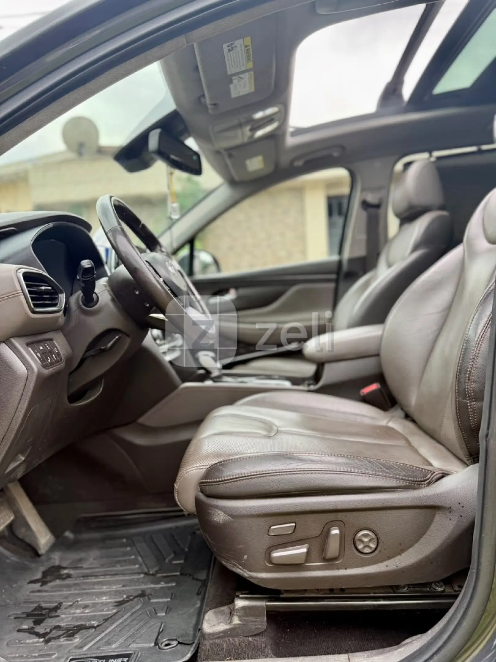 Hyundai Santa Fe 2020 — photo 12