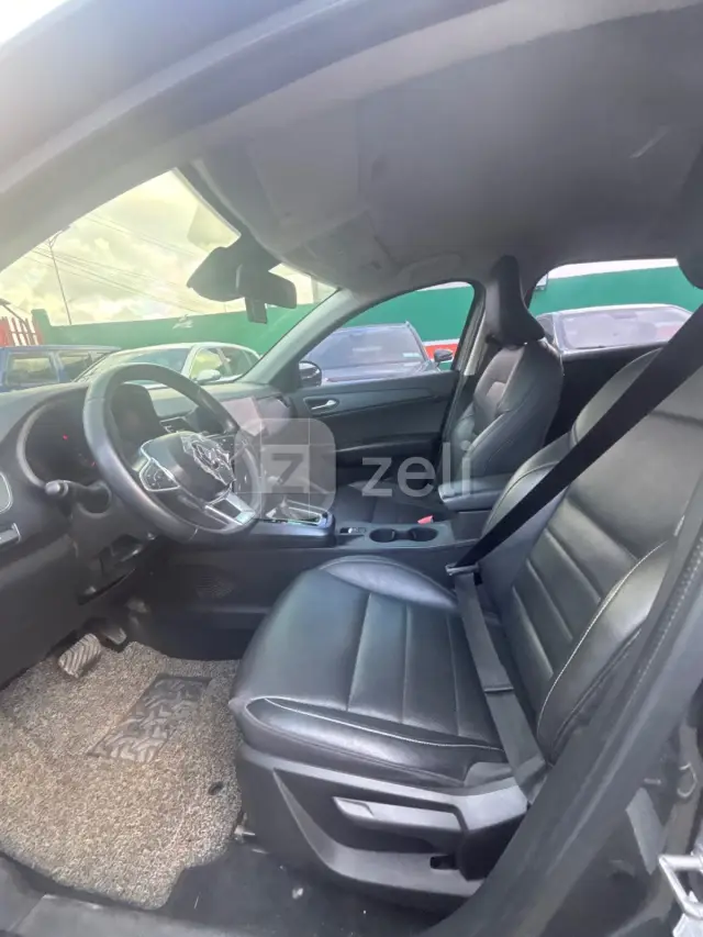 Renault Arkana 2025 — photo 10