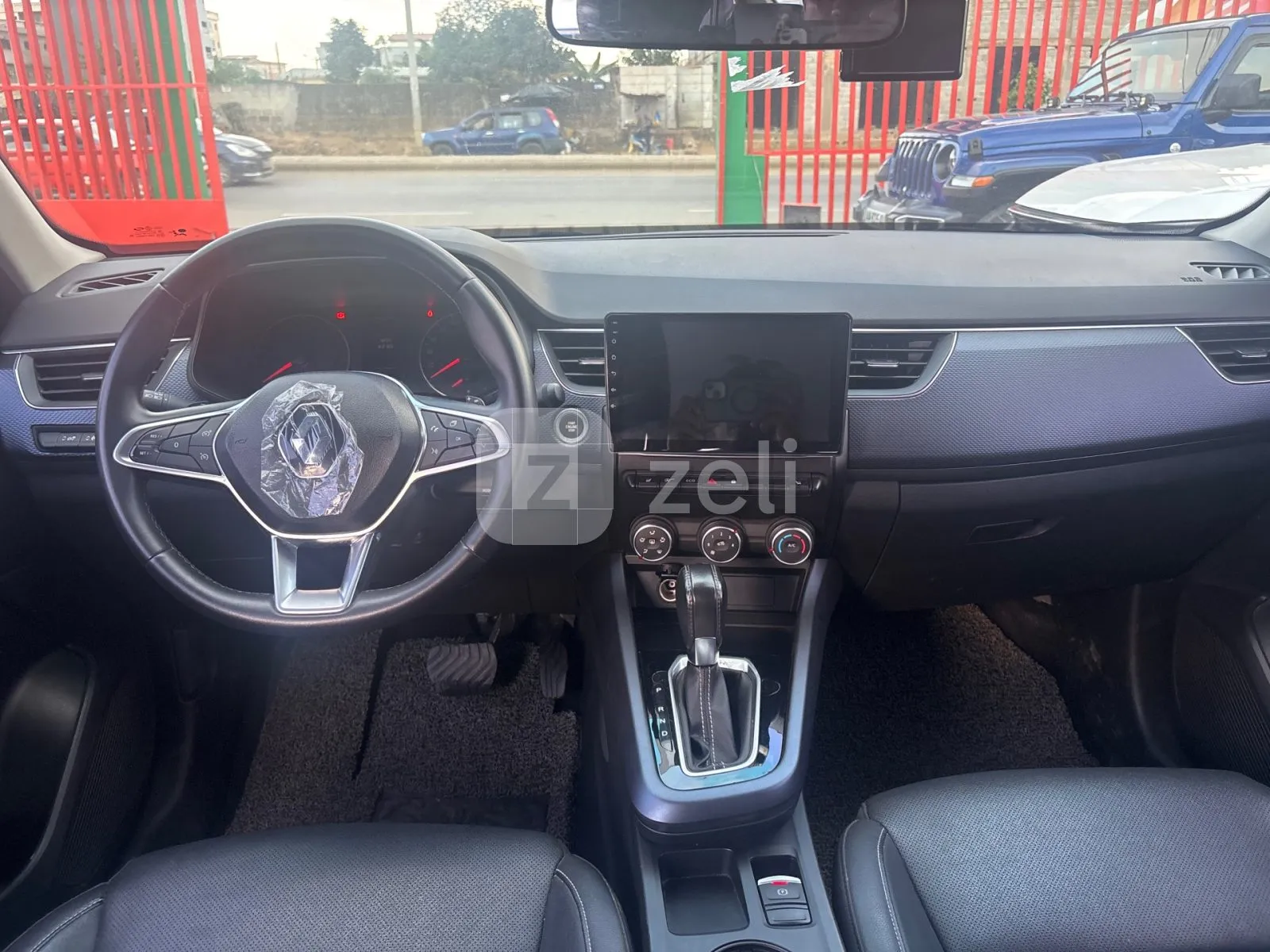 Renault Arkana 2025 — photo 12