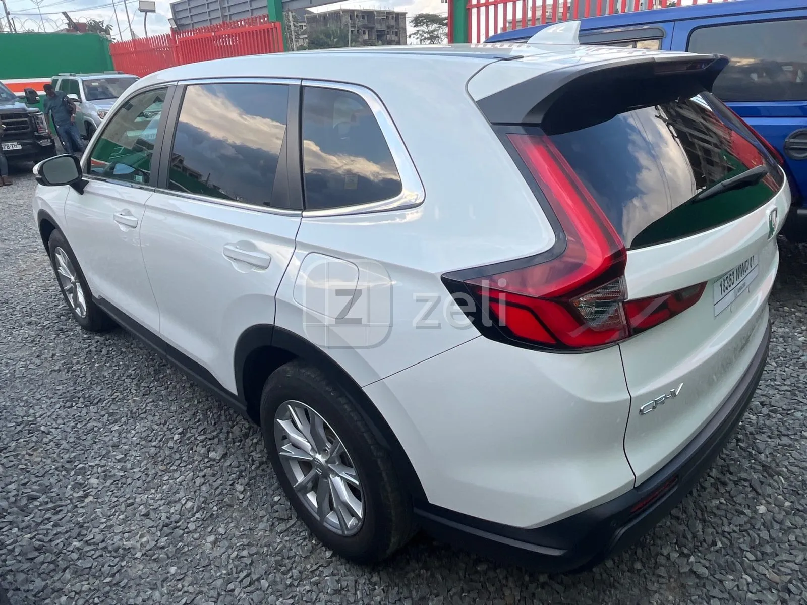 Honda CR-V 2025 — photo 6
