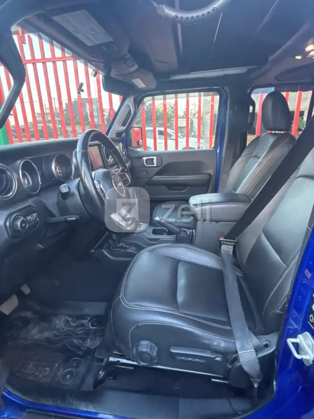 Jeep Wrangler 2023 — photo 9