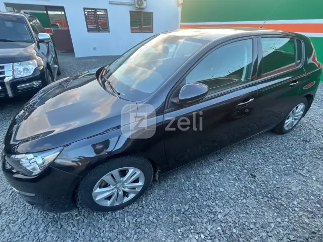 Peugeot 308 2018 — photo 5