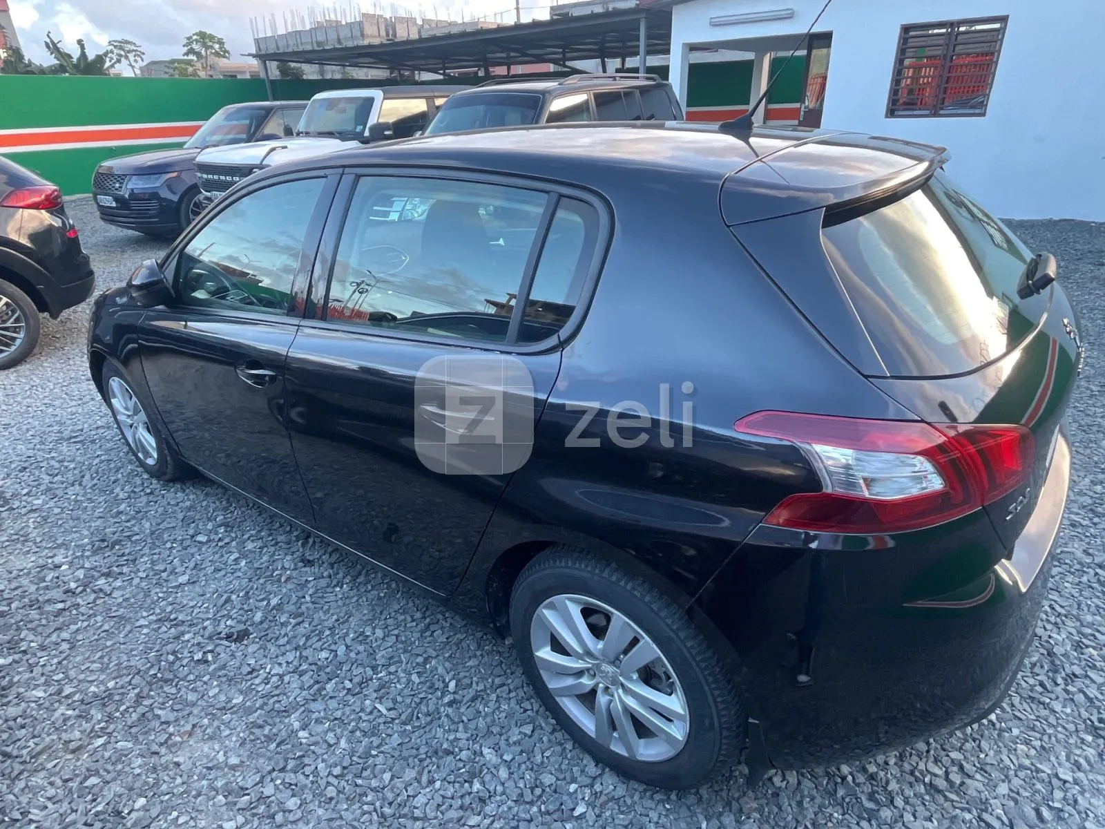 Peugeot 308 2018 — photo 6