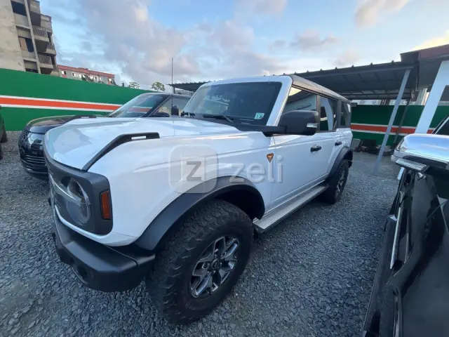 Ford Bronco 2025 — photo 8
