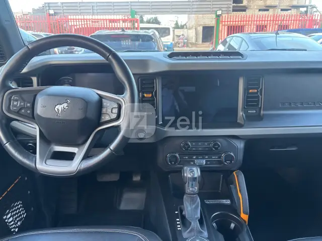 Ford Bronco 2025 — photo 12