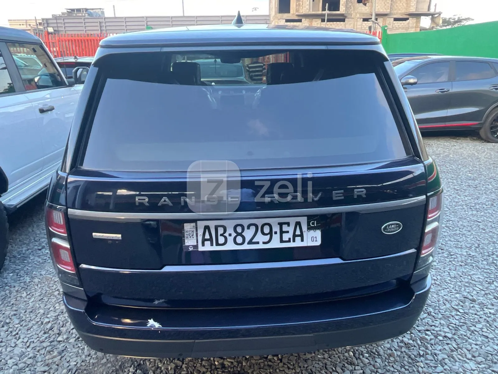 Land Rover Range Rover Vogue 2022 — photo 10