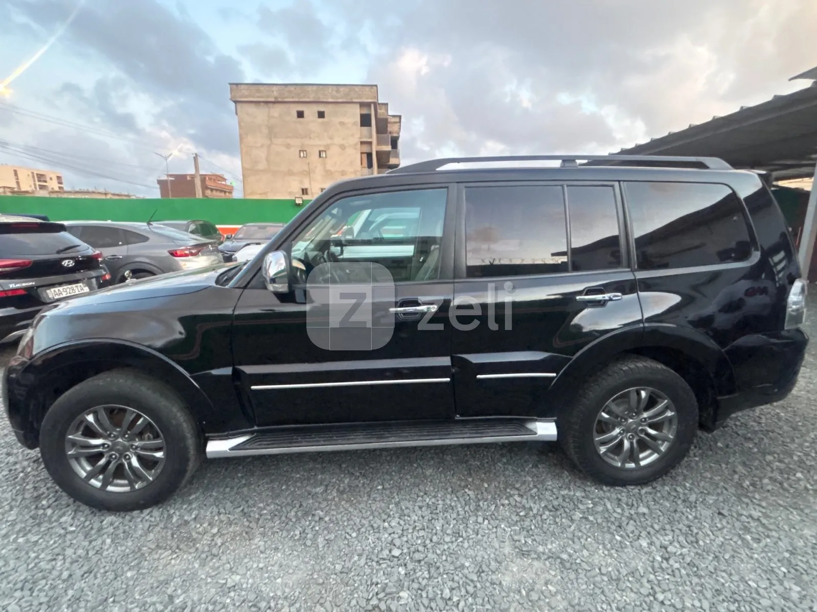 Mitsubishi Pajero 2022 — photo 4