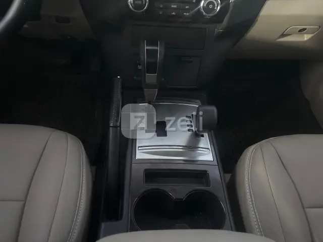 Mitsubishi Pajero 2022 — photo 12