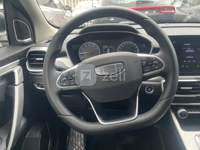 Geely Coolray Neo 2026 — photo 15