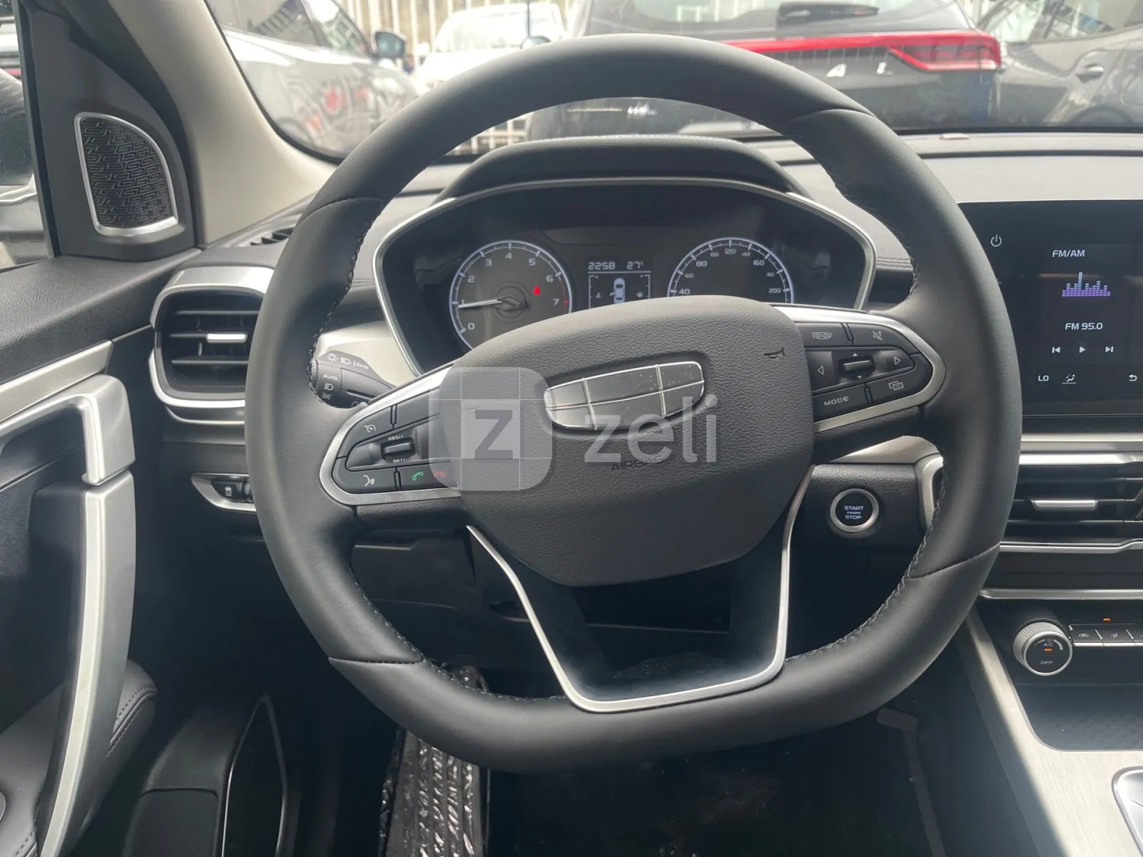 Geely Coolray Neo 2026 — photo 15