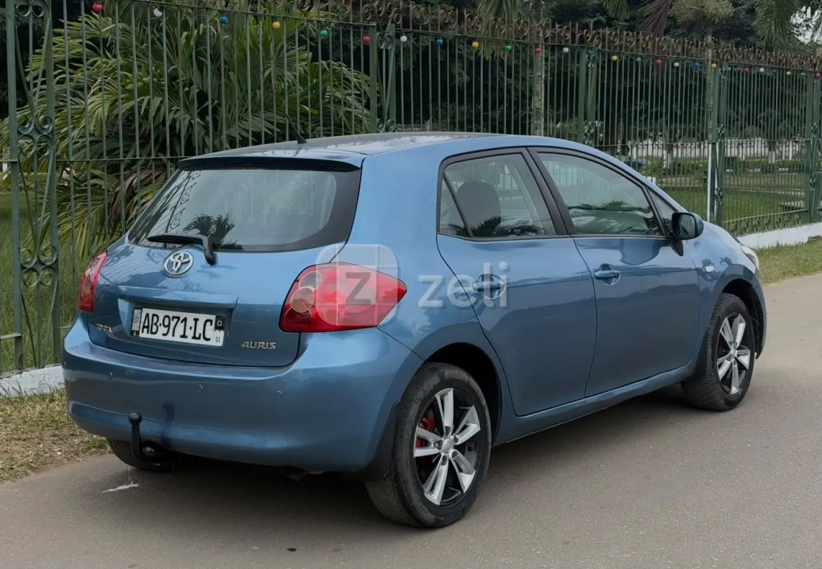 Toyota Auris 2007 — photo 3