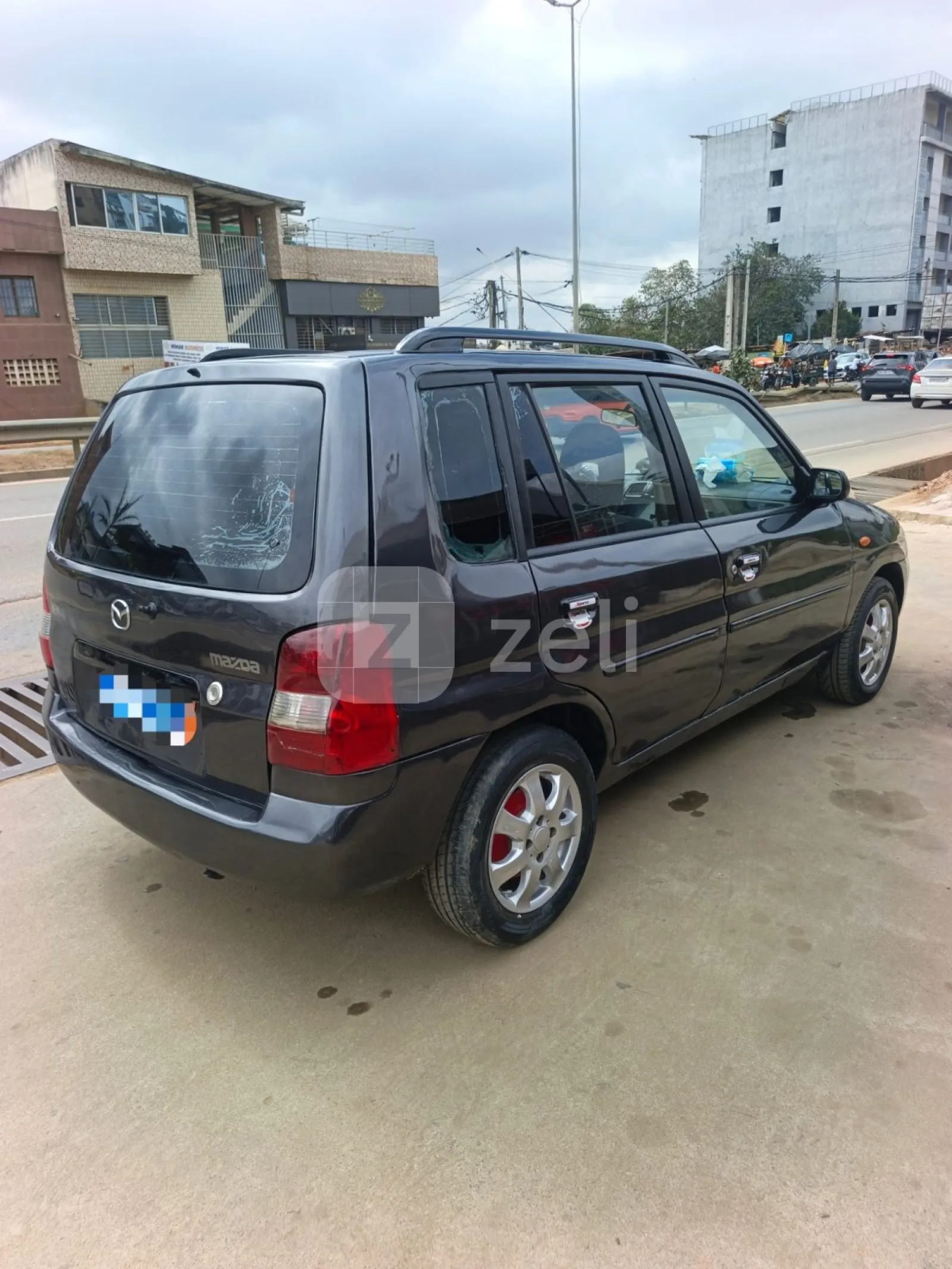 Mazda Demio 2004 — photo 3
