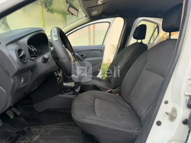 Renault Logan 2019 — photo 7