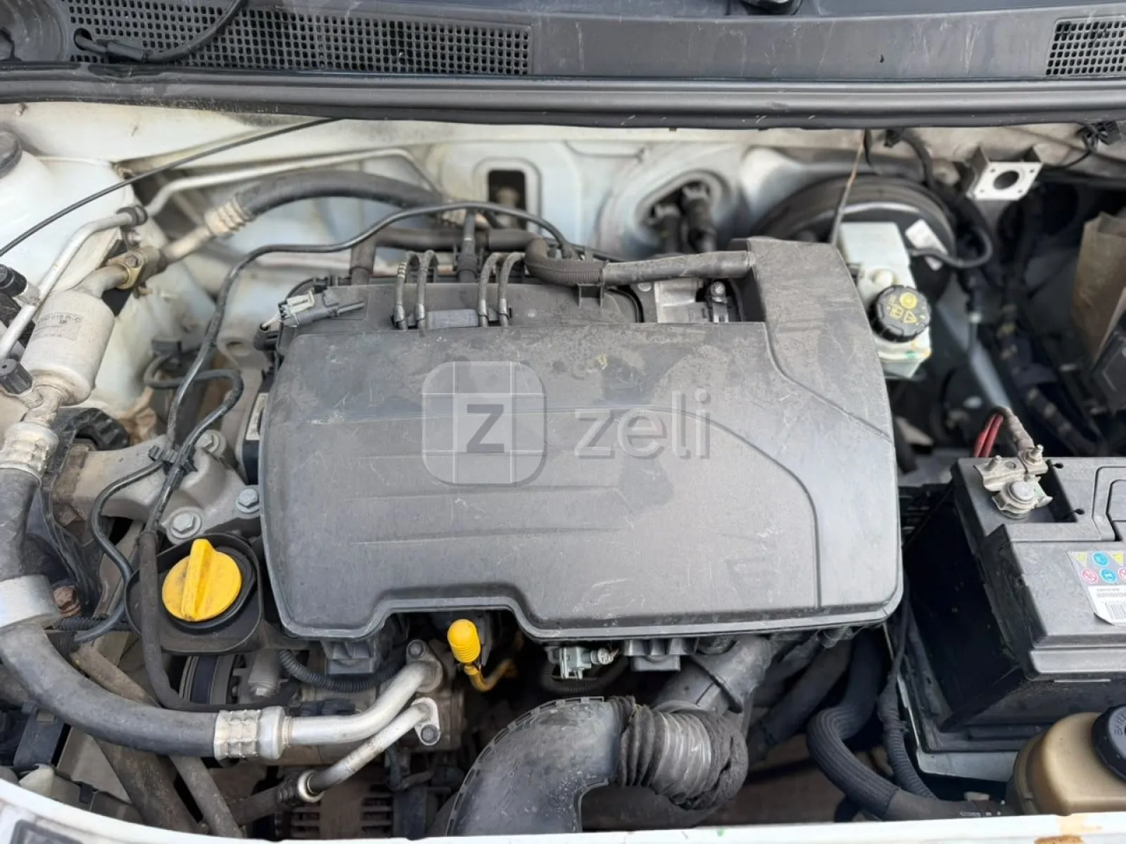 Renault Logan 2019 — photo 8