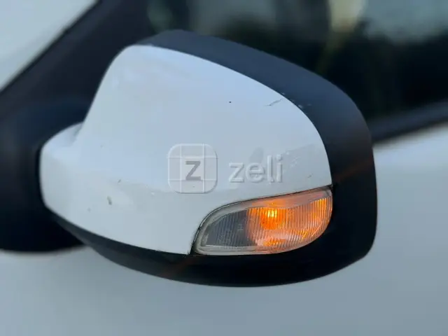 Renault Logan 2019 — photo 10