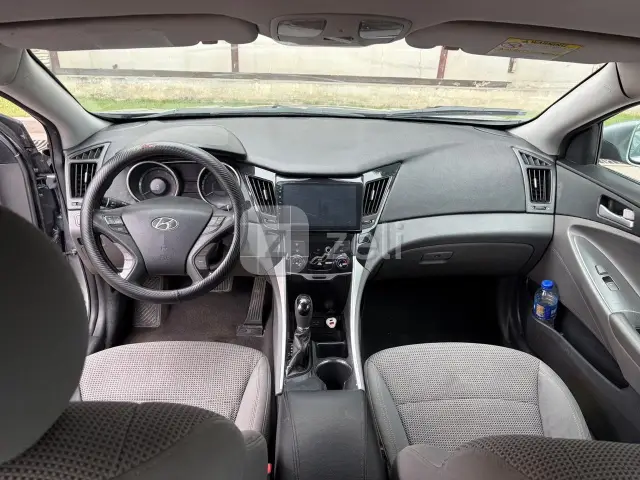 Hyundai Sonata 2013 — photo 6